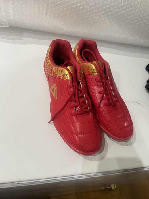 Новые кроссовки для бега