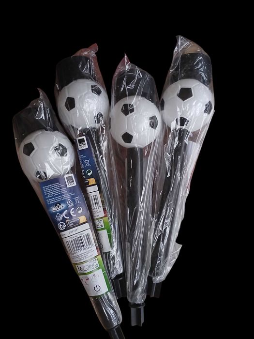 Соларни лампи тип футболна топка