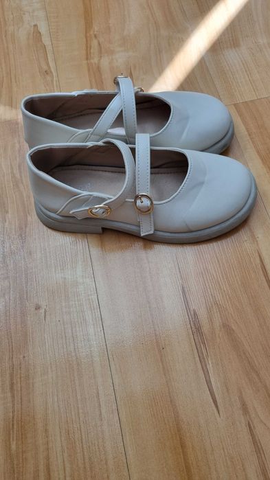 Туфли для девочки