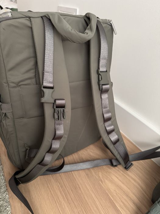 Раница Lululemon за родители