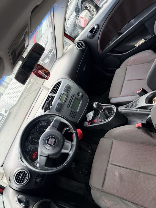 SEAT Leon 2006 — imagine 4