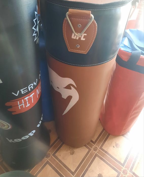 Груша. Мишоклар сотилади