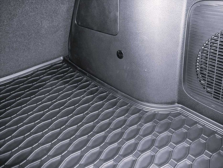 Гумени стелки или багажник BYD Seal U Hybrid 2023-