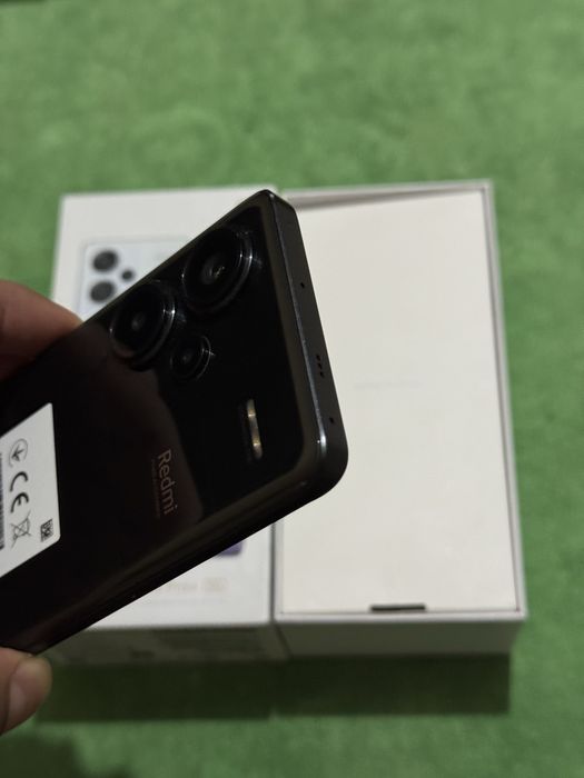 Redmi note 13 pro plus 12/256 idial