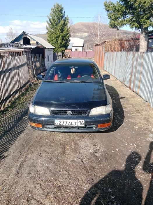 Продам Тойота Карина Е