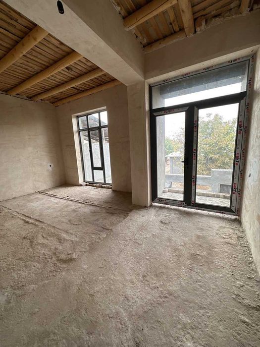 Уй сотилади  2 сотих