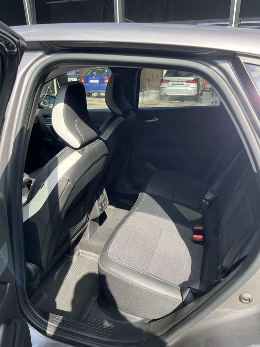 Renault Captur Tehno 2024 1.33 140cp Stare Excelenta dotari premium mild hibrid unic proprietar garantie activa fara daune