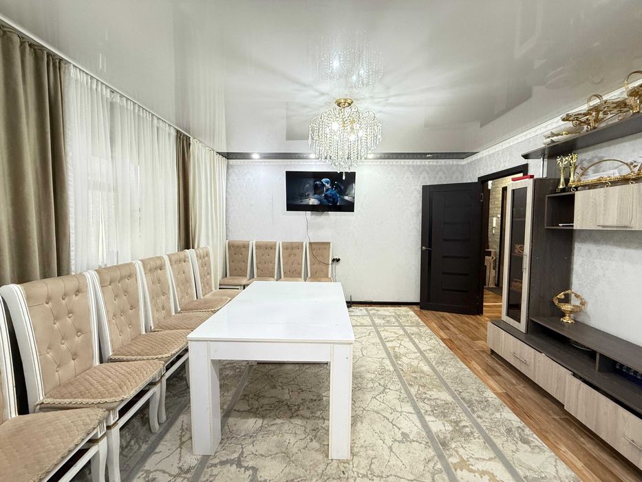 3-комнатная на 6 мкрн ][