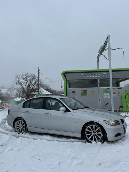 Vand bmw e90 anul 2005
