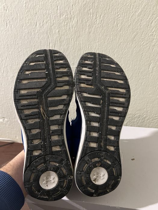 Under Armour Micro G Pursuit