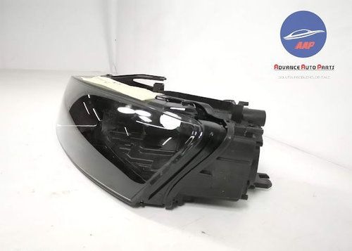 Оригинален ляв фар капак и стъкло LED / Originen lqv far kapak i stykl