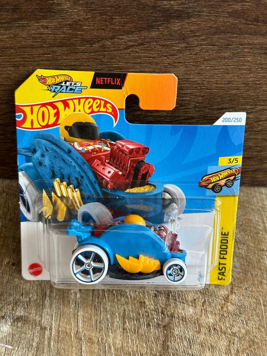Hot Wheels Treasure Hunt – FAST FOODIE Супер рядък модел