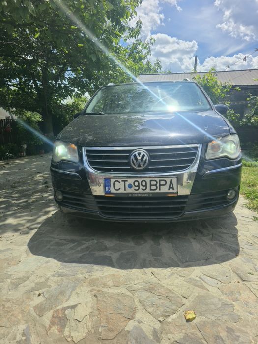 VOLKSWAGEN Touran 2007