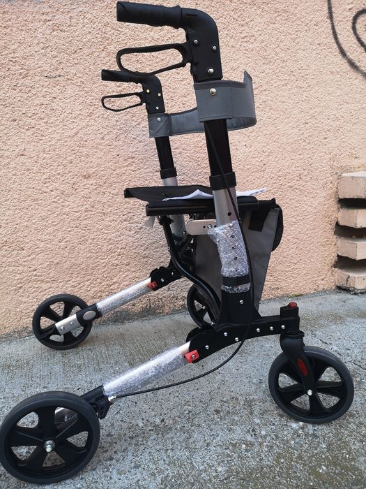 Carucior cadru cu roti rolator  ortopedic handicap dizabilități varstnici batrani dublu pliabil rabatabil