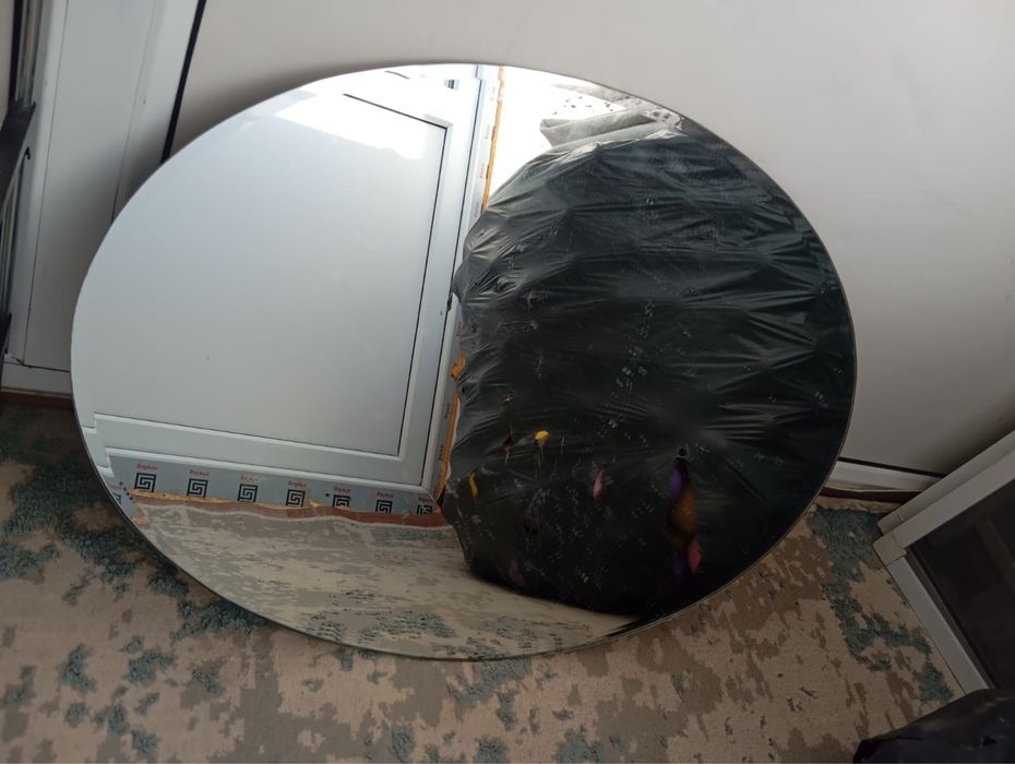 Продаётся зеркала