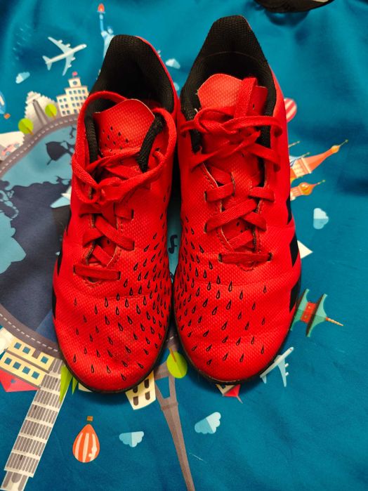 Детски футболни обувки Adidas