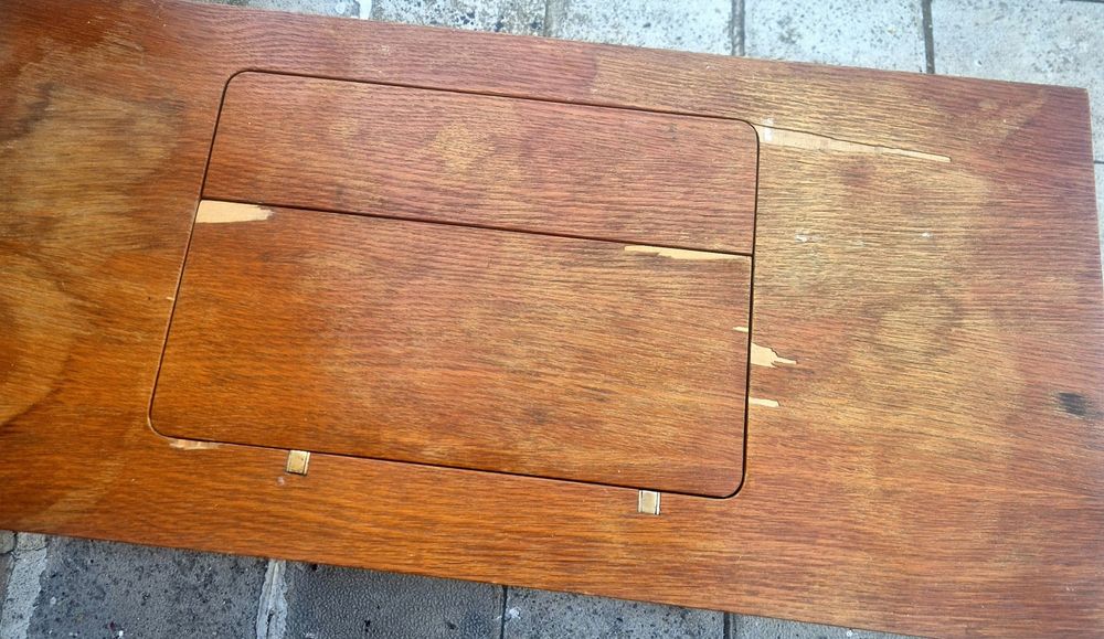 Стара шевна машина