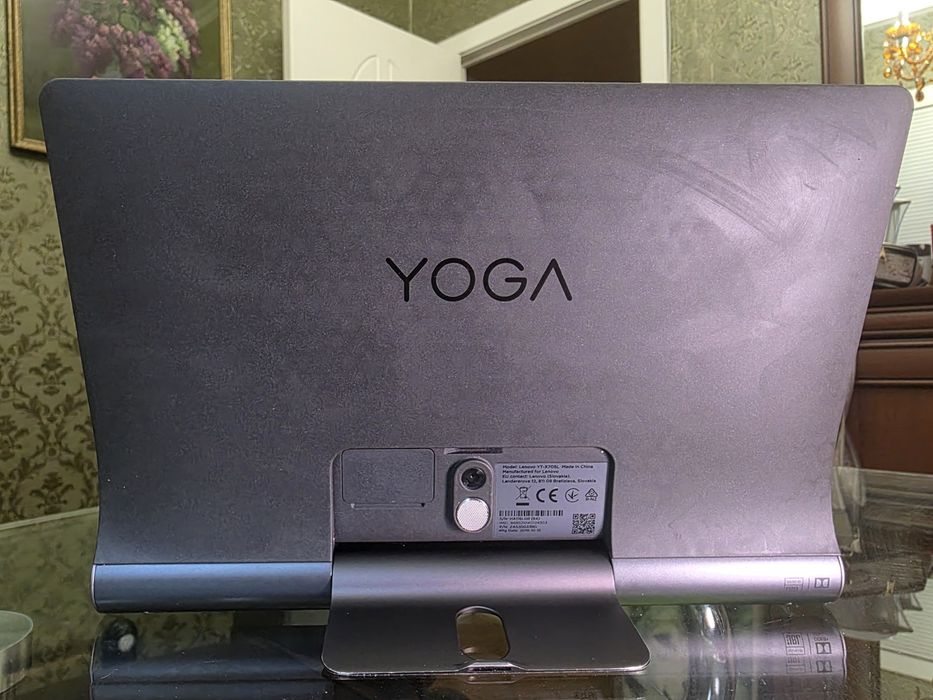 Таблет Lenovo Yoga Smart Tab