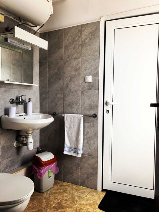 Просторна стая във 4 Rooms - Капана, Пловдив