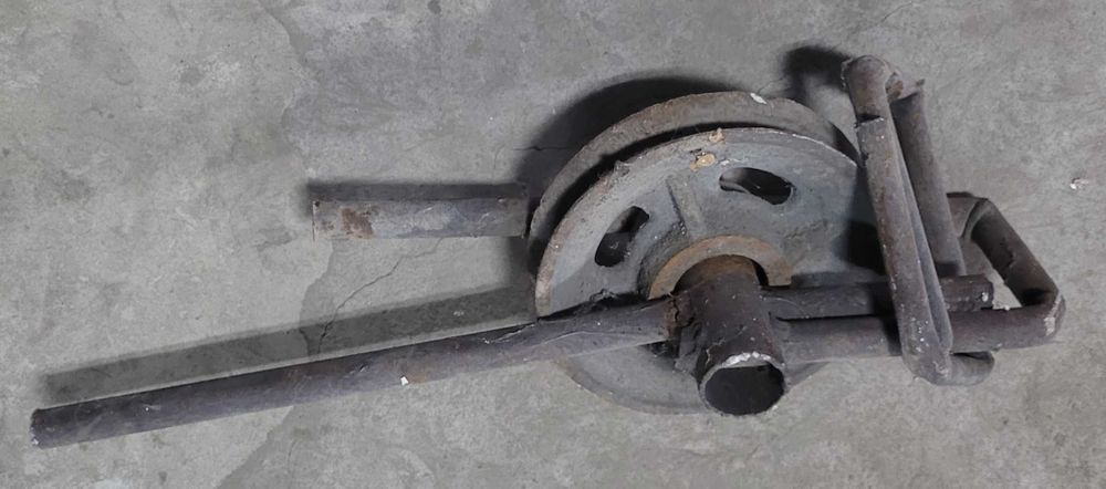 Подъемник ручной дисковый металл