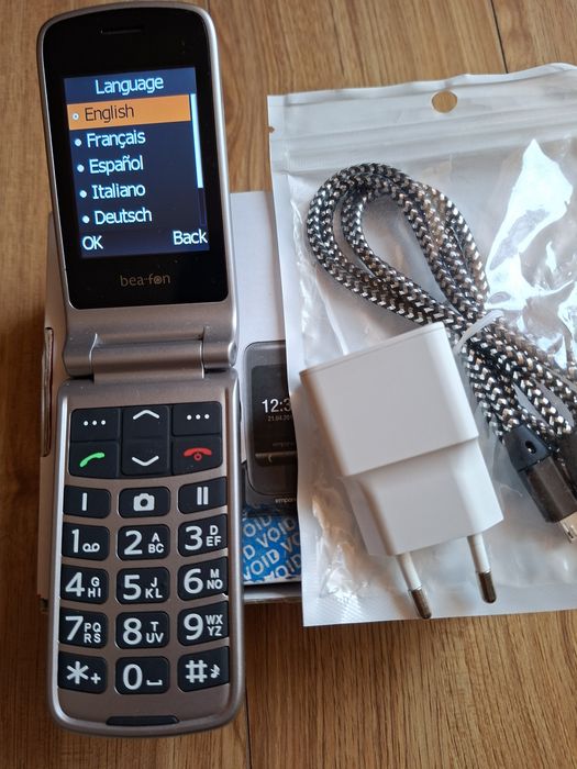 Top telefon seniori.