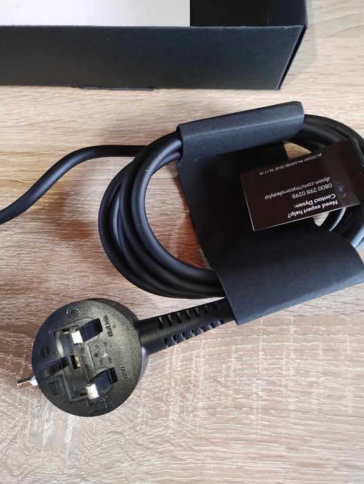 Зарядно и стойка за Dyson Corrale HS03 нови