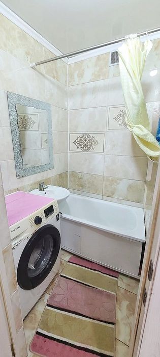 Продам 2х комн квартиру в центре города