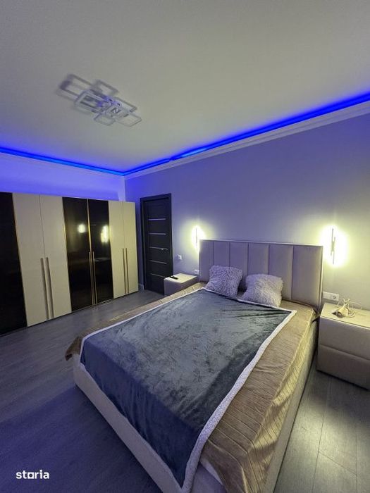 Apartament cu 3 camere, 62,30 mp, parcare, zona Porii — fotografia 3