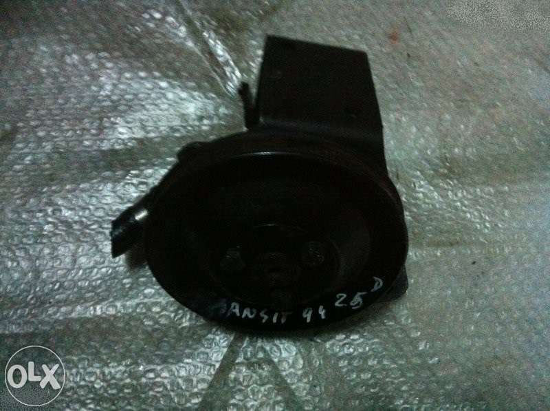 Pompa servo directie pentru FORD Transit piese din dezmembrari