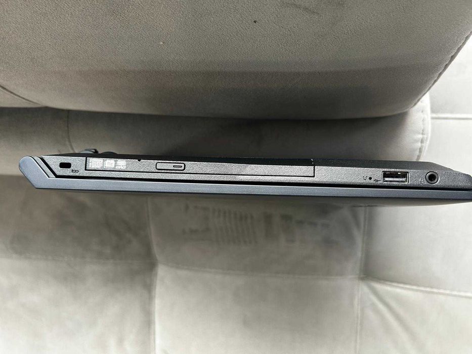 Laptop Lenovo B50-70 i5, 16GB RAM, SSD 500GB WD,IMPECABIL,BATERIE NOUA