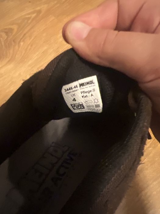 Ghete meindl marime 37