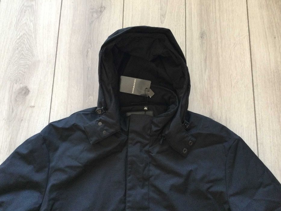 НОВО черно зимно яке EMPORIO ARMANI размер 54 / XL от Италия