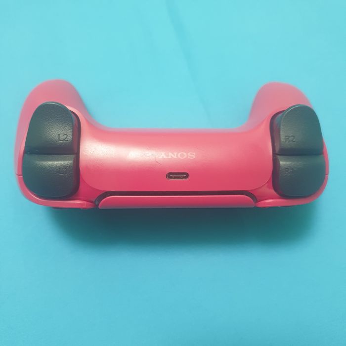 DualSense Cosmic Red cu module TMR