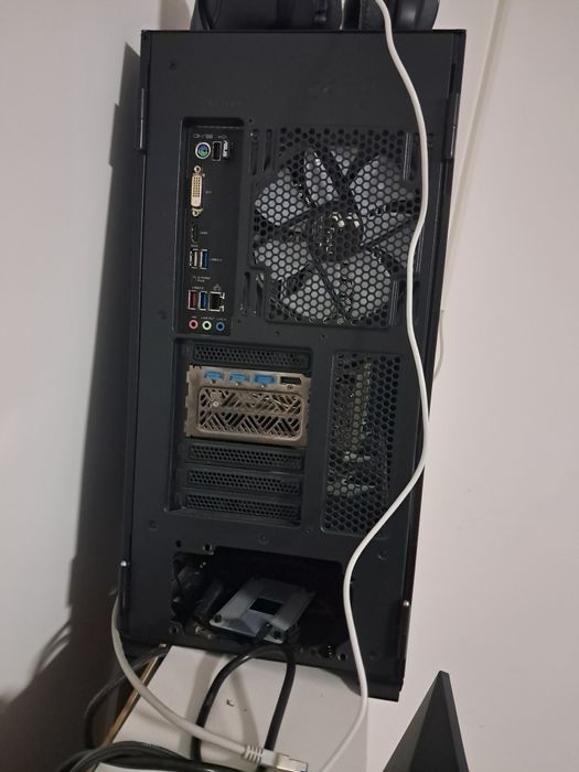 Carcasa ALPHAGEAR Oathkeeper ARGB