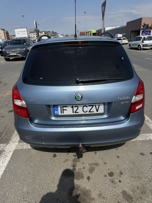 De vanzarw skoda octavia 2 /1,6diesel /2011