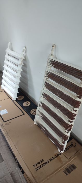 Продам  чугунные радиаторы