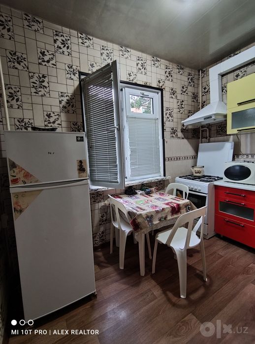 Аренда 1 комнатной квартиры Сергели-2 38 м² отличный ремонт