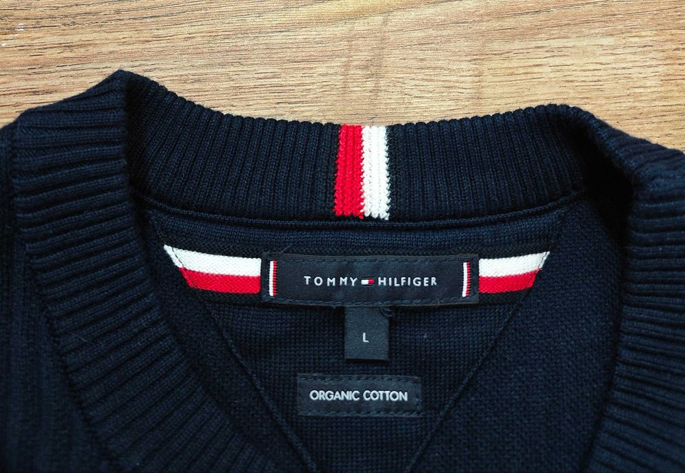 Tommy Hilfiiger Оригинален мъжки пуловер от Органичен Памук размер L