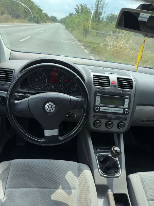 Vw golf de vanzare
