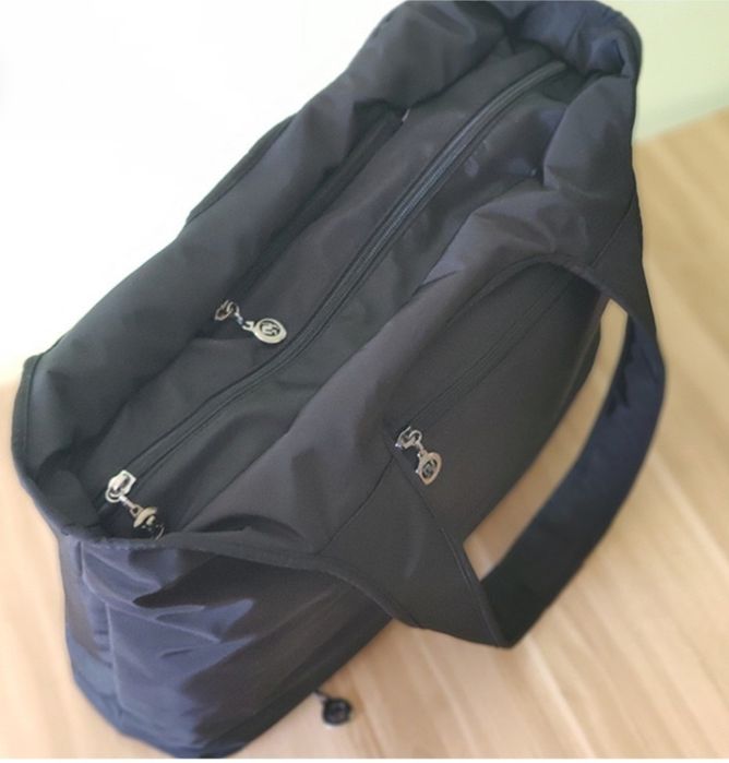 Новая сумка чёрная