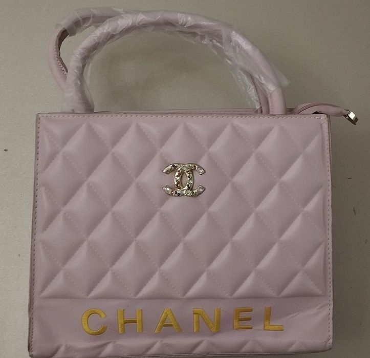 Сумка CHANEL розовая