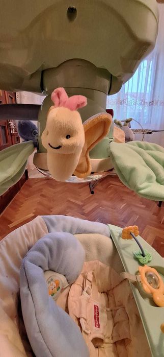 Balansoir bebeluși-Fisher-Price Baby Papasan, electric