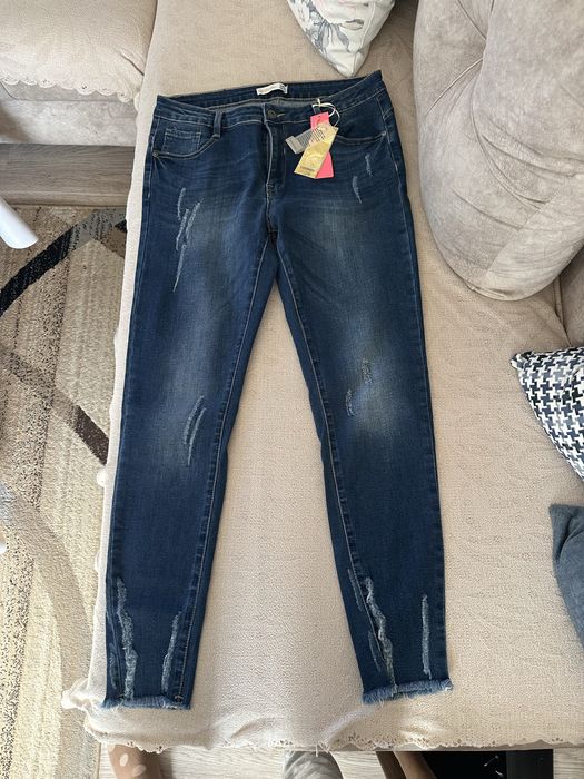 Дънки от Trendyol, Zara, Stradivarius и New Yorker