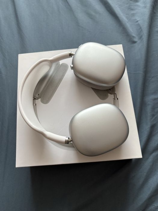 Продам наушники, не пользовался