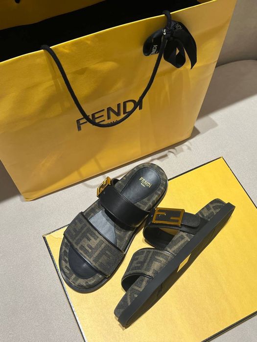 Papuci Fendi 35-42