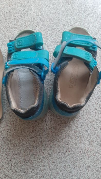 Продам ортопедические сандалии.