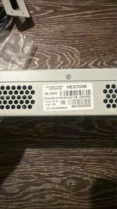 Комутатор 24,48 портов новые