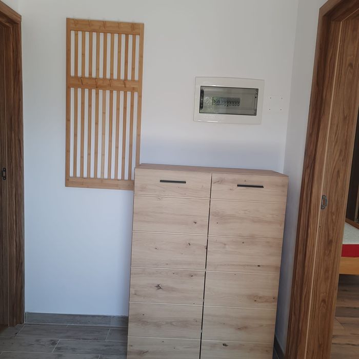 Inchiriez casa 2 camere zona Galata