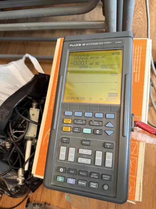 Aparate pentru electronisti