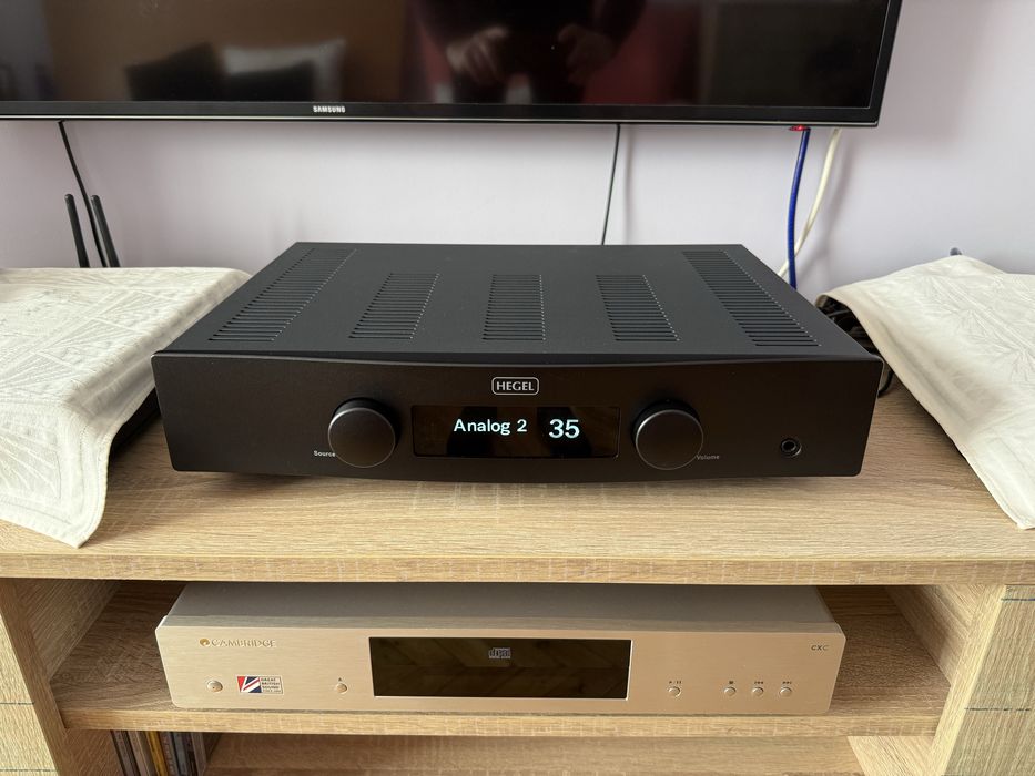 Hegel H120 Amplifier